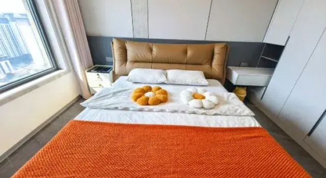 Семейный люкс с 2 комнатами 9520 High-End Garden Courtyard Homestay (Meihekou Northeast Sleepless City Hailong Lake Branch)
