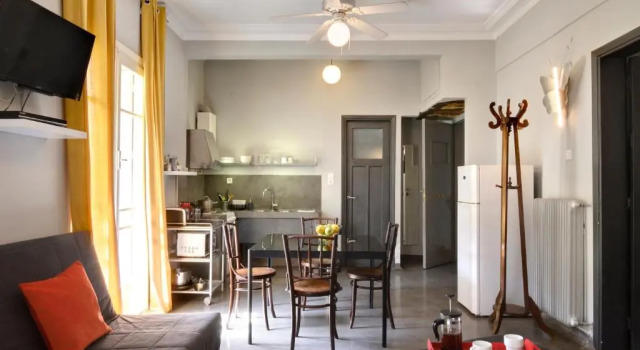 Апартаменты с видом на горы Athens Green Apartments