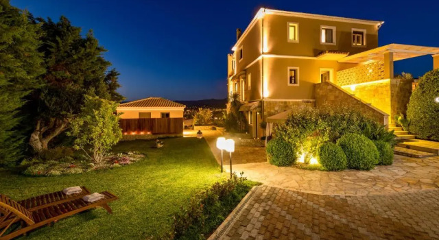 Anthemion Suites & Villas