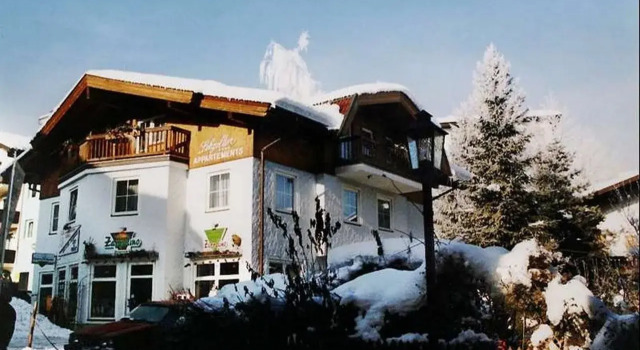 Appartments Anton Wallner, Rezerwuj Apartament Hotele w Salzburg z parkingiem, Parking