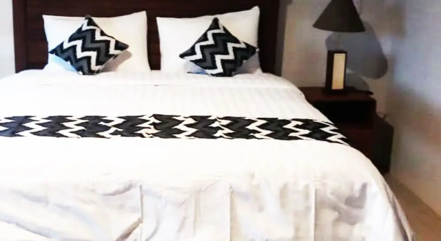 Genta Villa Ceningan, Boek Villa Hotels in Bali met zwembad, Zwembad