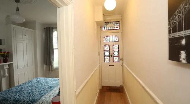 Huge 3 Bed Garden Flat
