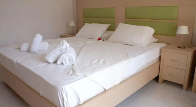 Трёхместный номер Standard с балконом Angela Apartments
