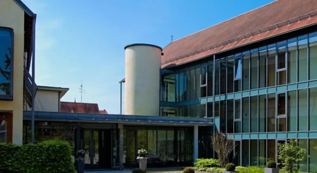 Hotel Oberschwaebischer Hof, Reserva ahora Hotel Schwendi 