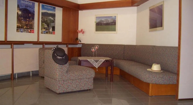 Hotel Karwendel, Rezervovat Hotel Hotely v Tyrolsko se snídaní, Snídaně