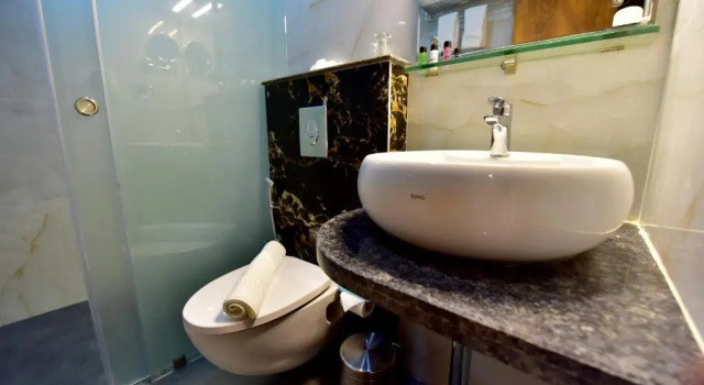 Двухместный номер Standard с видом на бассейн Royal Lotus View Resotel