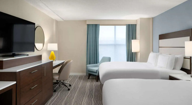 Standard quadruple chambre DoubleTree by Hilton Norfolk Airport