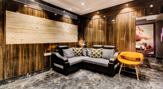 Treebo Premium Tahoora International