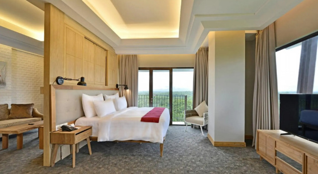 Люкс FamVida Hotel Lubuklinggau Powered by Archipelago