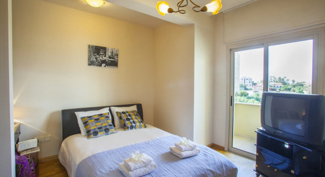 Mackenzie Eftyhia Suite, Rezerwuj Hotel Hotele 3-gwiazdkowe w Larnaka, w pobliżu District Courthouse, 3*