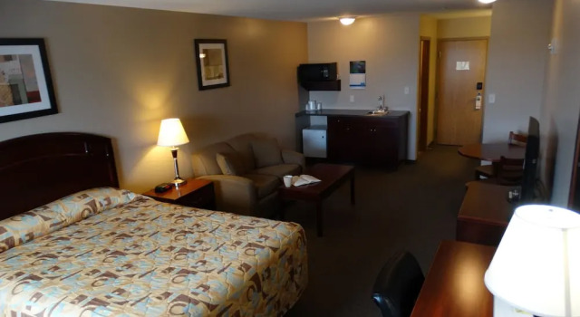 Люкс R&R Inn