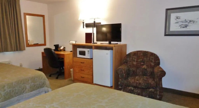 Четырёхместный номер Standard Homestead Inn and Suites
