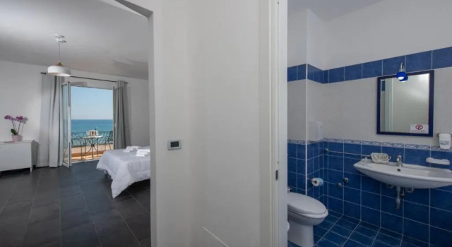 Двухместный номер Standard Baia D'Oro Hotel