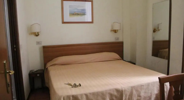 Трёхместный номер Standard Hotel Pomezia