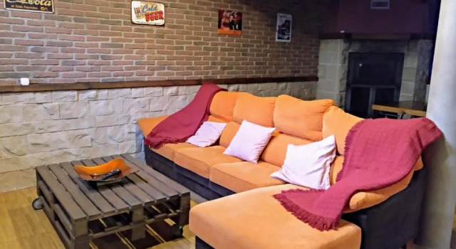 Casa Melchor, Book Hotel Hoteller i La Ribera Navarra med parkering, Parkering