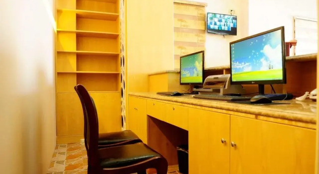 Xiamen North Railway Statioin Yajule Fast Hotel, Book Hotel Hoteller i Jimei med parkering, Parkering