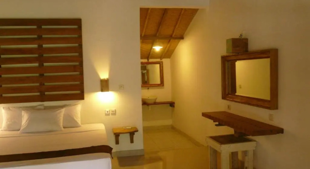 Бунгало Deluxe с видом на сад Classic Beach Villas