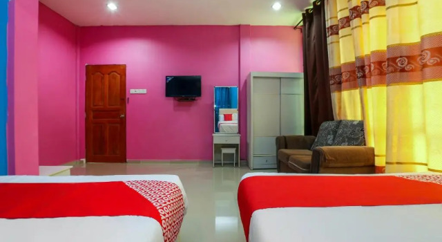 Семейный люкс OYO 89933 Nun Hotel