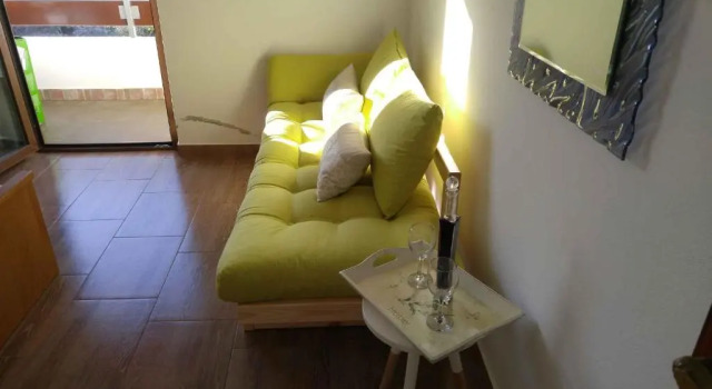 Vera Apartment 1, Забронировать Апартаменты/квартира Рогозница Шибенско-Книнская жупания