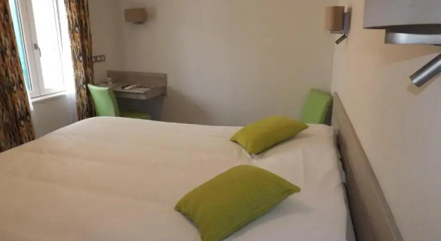 Двухместный номер Standard Logis Hotel Le Parc