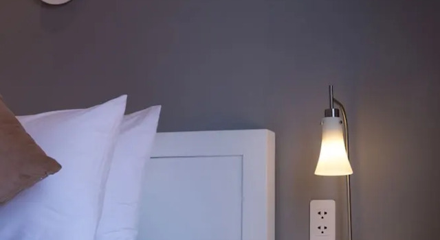 Трёхместный семейный номер Standard с балконом и с видом на город Alba Hotel