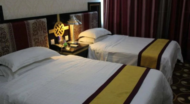 Xiashan Jinyang Business Hotel, Boek Hotel Hotels in Zhanjiang met parkeren, Parkeren