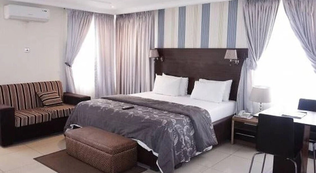 Carlton Gate Xclusive Hotel