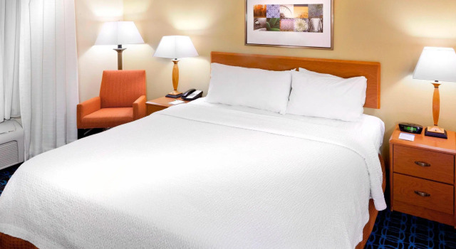 Двухместный номер Standard Fairfield Inn and Suites San Bernardino