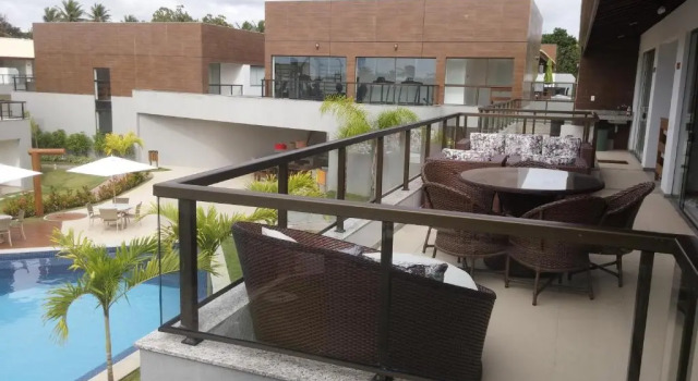 Семейный люкс с балконом Imbassaí Apartments