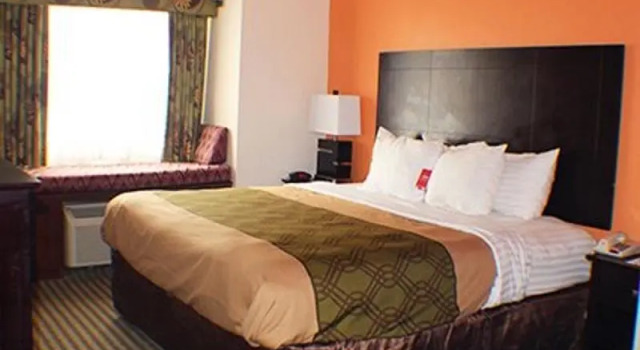 Двухместный люкс c 1 комнатой Econo Lodge Inn & Suites Natchitoches