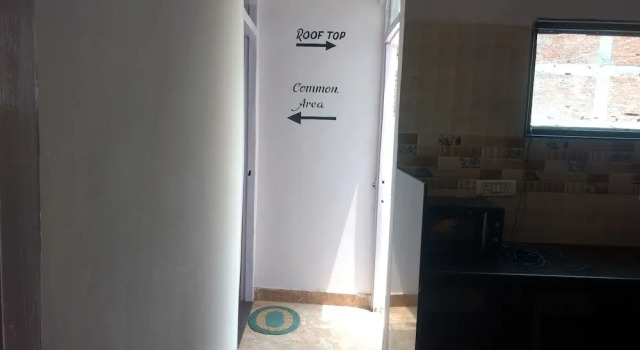 Кровать в общем номере (женский номер) Bunk Hostel Delhi