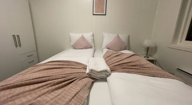 Апартаменты с 3 комнатами с балконом Bnb Stavanger Ap 9 Bertis "rooftop Terrace"