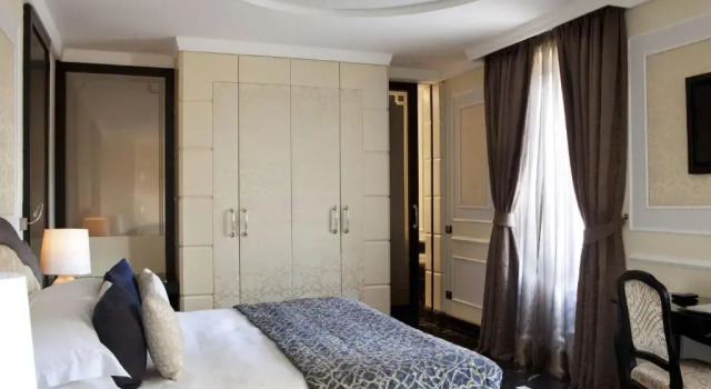 Двухместный номер Grand Deluxe Baglioni Hotel Regina - The Leading Hotels of the World