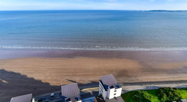 Апартаменты Дуплекс Impressive Beach View Penthouse