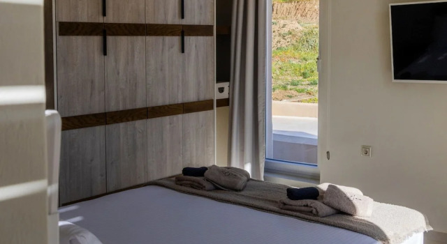 The Aether Element Of Gaea, Book Villa Loutra Tinos