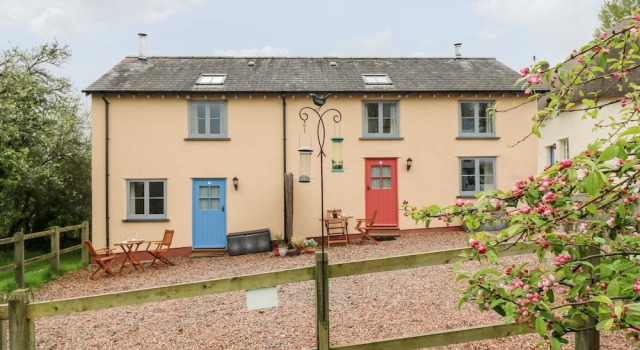 Cottage Apple Cottage