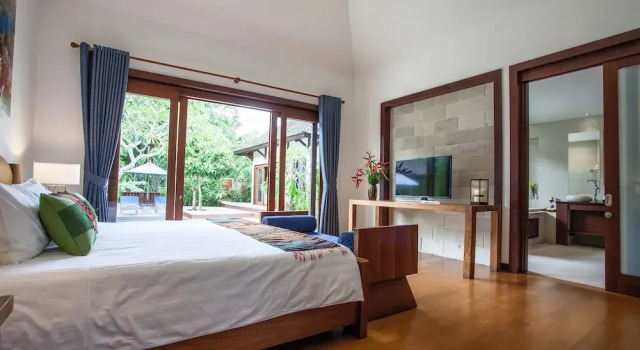 Вилла с 3 комнатами с видом на бассейн Baan Pinya Balinese Style Pool Villa