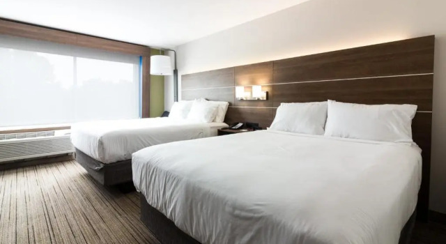 Четырёхместный номер Standard Holiday Inn Express - Villa Rica by IHG