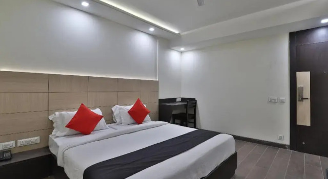 Hiriz Hotel By OYO Rooms, Reserva ahora Hotel Gandhidham Guyarat