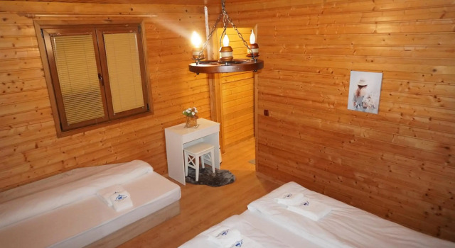 Planinski Polah House, Prenota Hotel Devin 