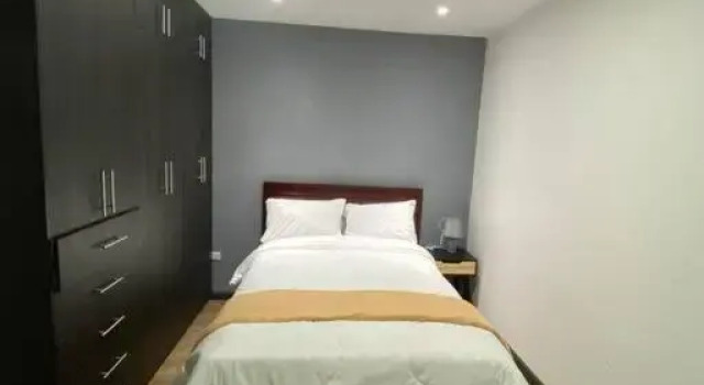 Lindo Departamento cerca del centro de la ciudad, Rezerwuj Hotel Hotele w Cuenca z parkingiem, Parking