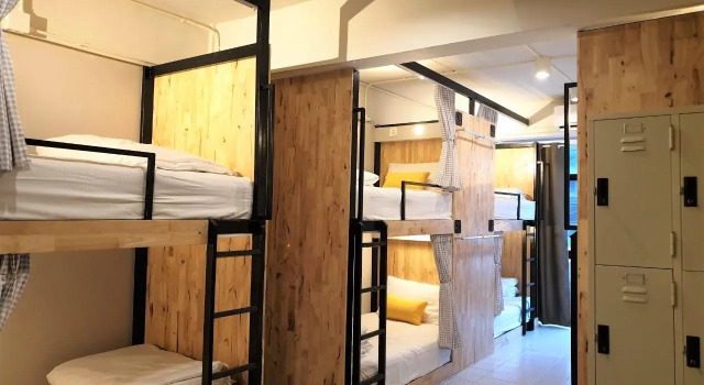Кровать в общем номере (женский номер) Lemonap Hostel