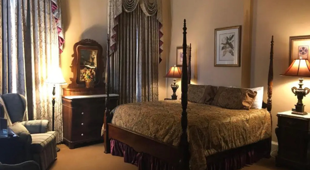 Номер Standard The Guest House Historic Mansion