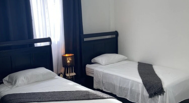 The White Rock Hotel BB