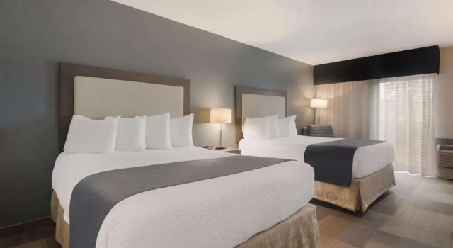 Номер Deluxe Best Western St Catharines Hotel & Conference Centre