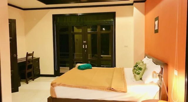 3 Bedroom Villa Beach Front Resort TG21