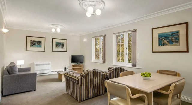 Deluxe Double Apartment Quest Trinity House