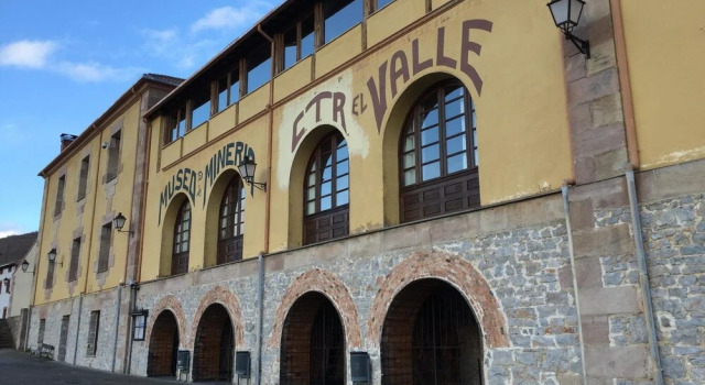 Hotel Rural El Valle, Забронировать Отель Барруэло-де-Сантульян 