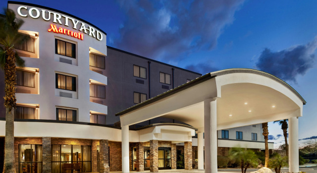 Courtyard By Marriott Las Vegas Stadium Area