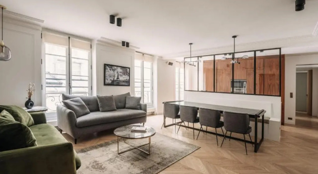 Апартаменты HIGHSTAY - Luxury Serviced Apartments - Place Vendôme